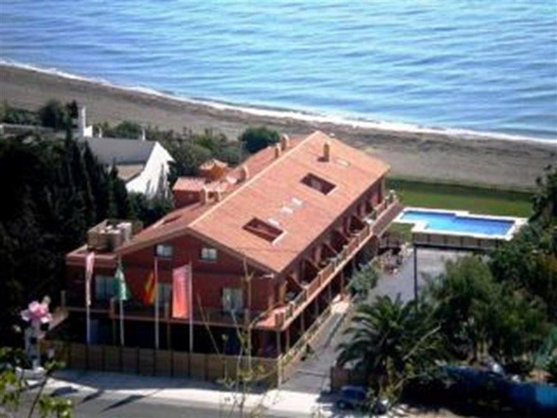 Axarquia Beach Hotel Almayate Bajo Bagian luar foto