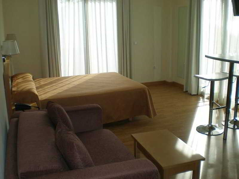 Axarquia Beach Hotel Almayate Bajo Ruang foto