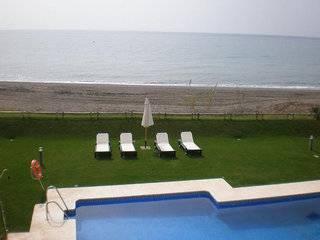 Axarquia Beach Hotel Almayate Bajo Bagian luar foto